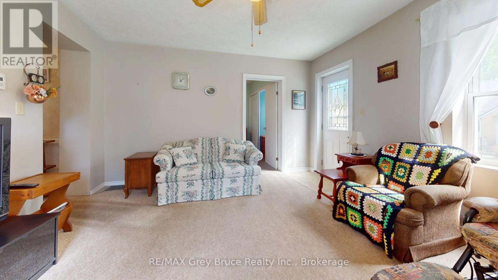 236 2ND AVENUE S - 6
