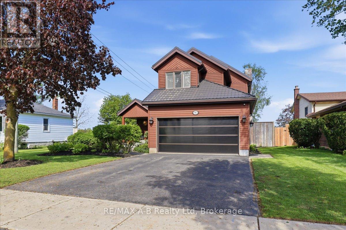 90 WADDELL STREET - 2