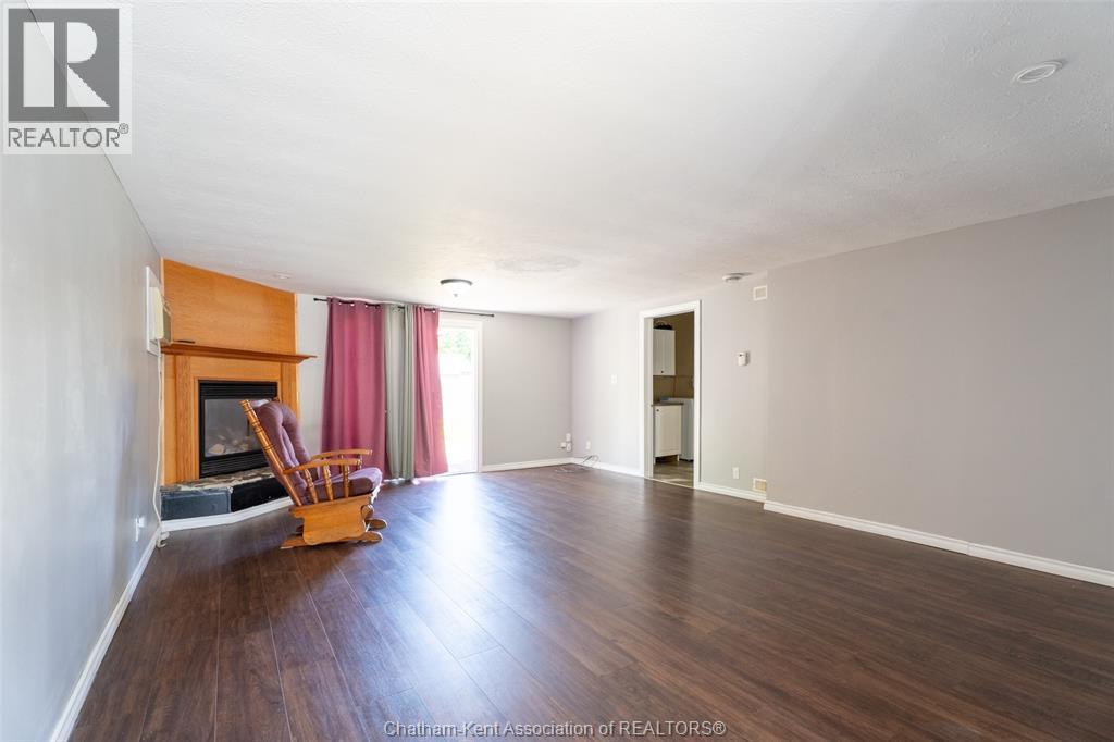 363 Lacroix STREET - 27