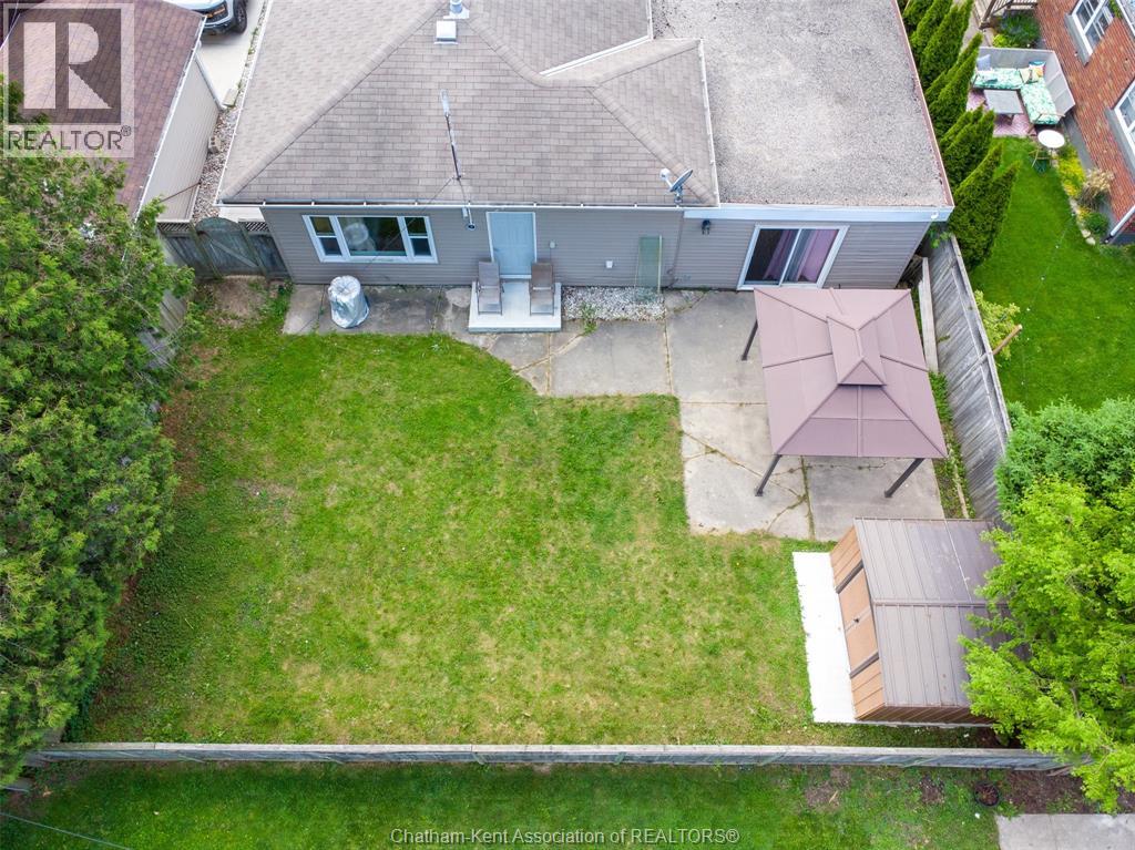 363 Lacroix STREET - 32