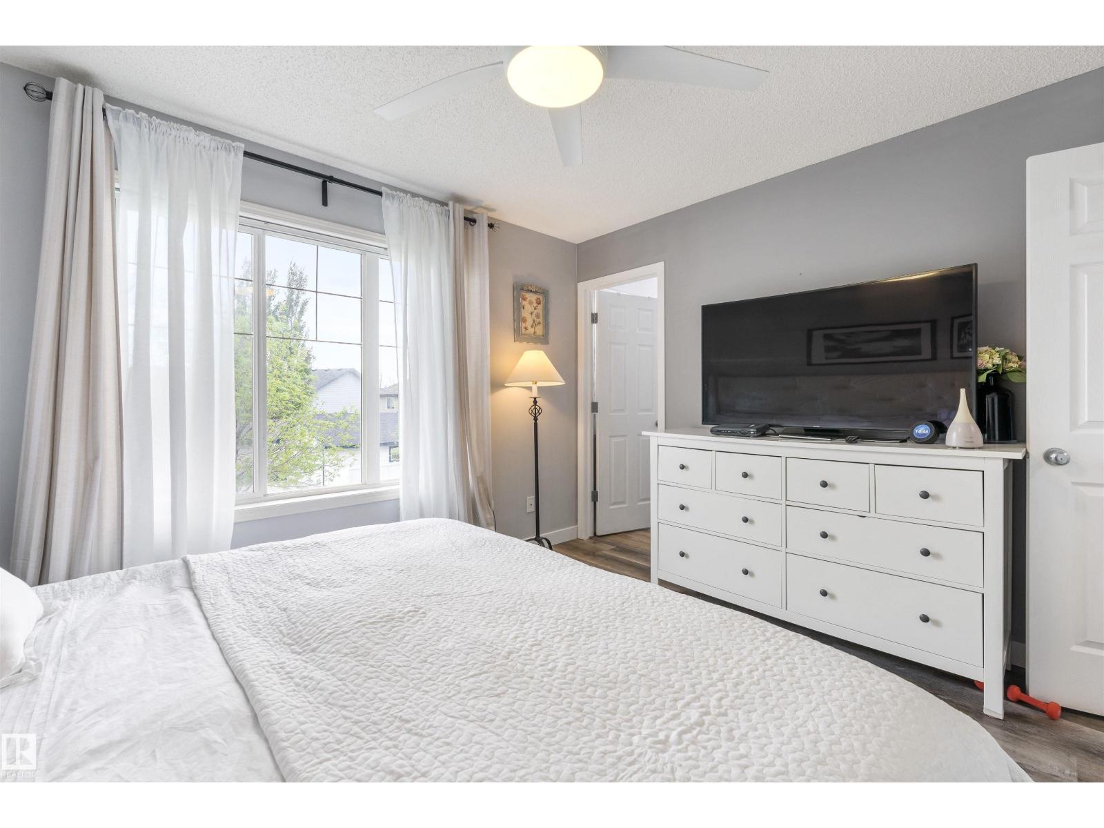 5504 STEVENS CR NW - 12