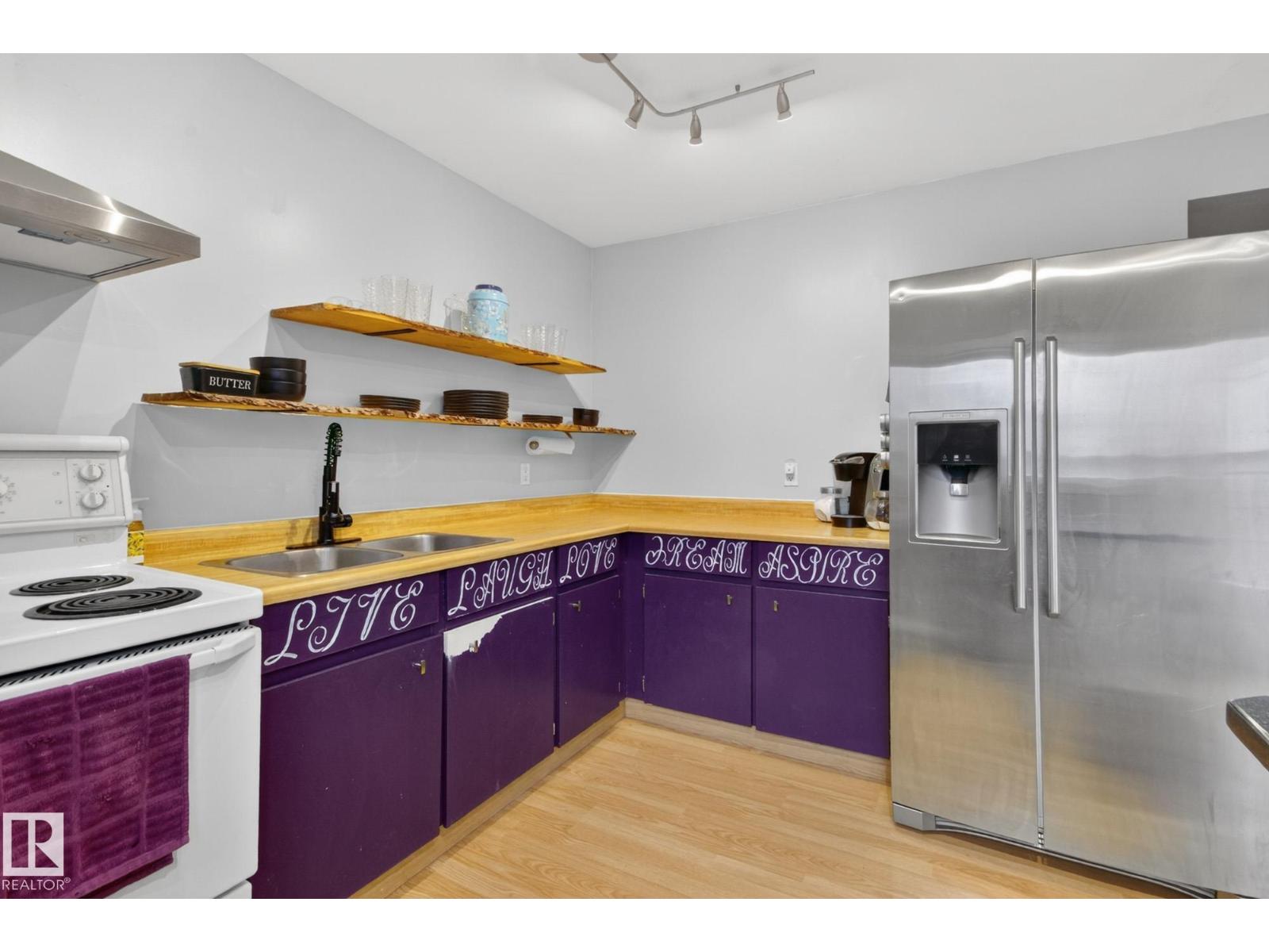 #11 2131 OAK ST — photo 11