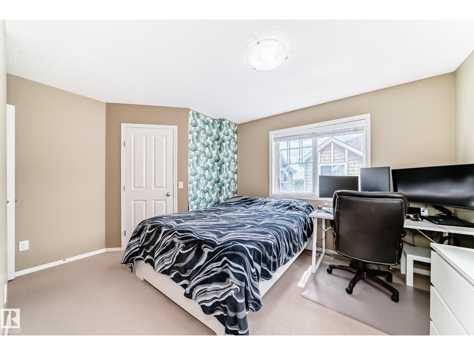 #68 2051 Towne Centre BV NW - 22
