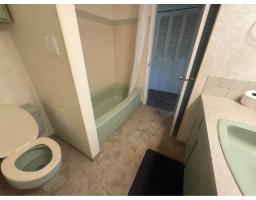 18351 74 Avenue, Surrey, BC V4N6C1 Photo 11