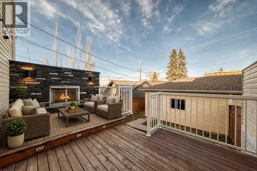 1444 40 Street SW - 30
