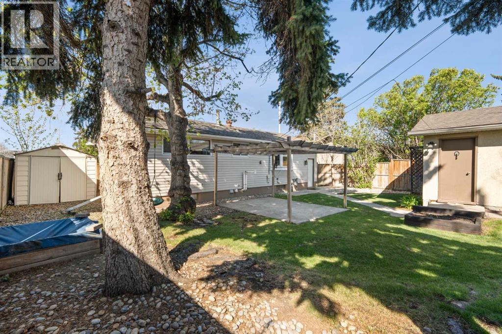 2420 Langriville Drive SW - 40