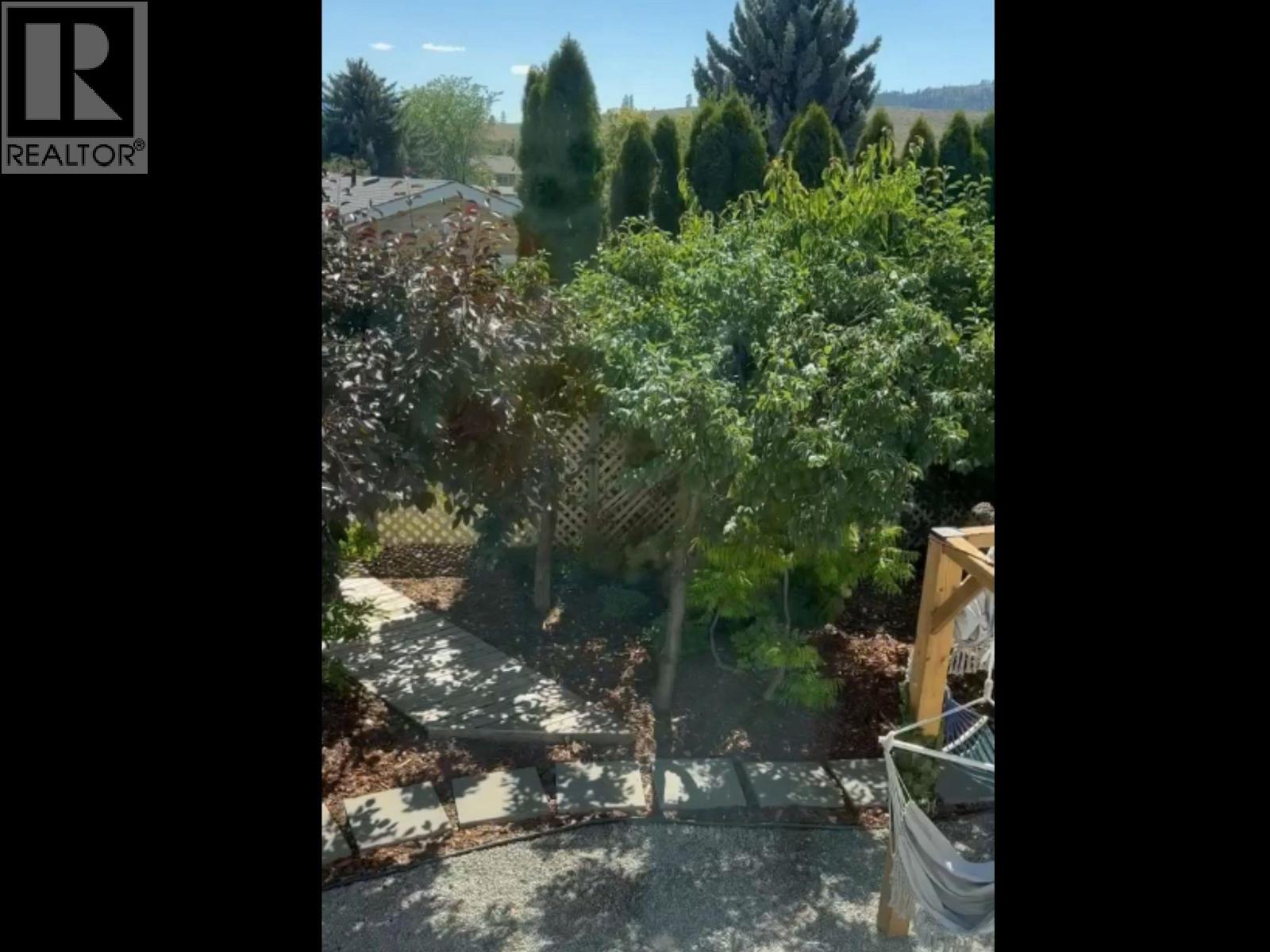 2952 Clapperton Avenue - 73