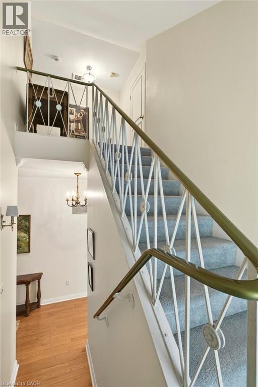 399 HESS Street S - 26