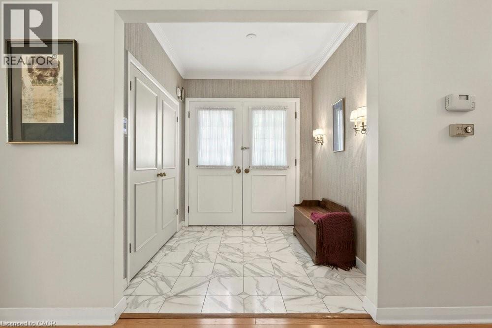 399 HESS Street S - 8