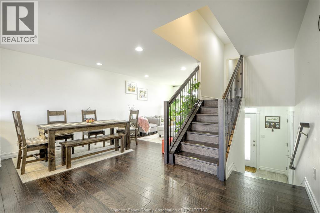 212 ADAMS AVENUE - 8