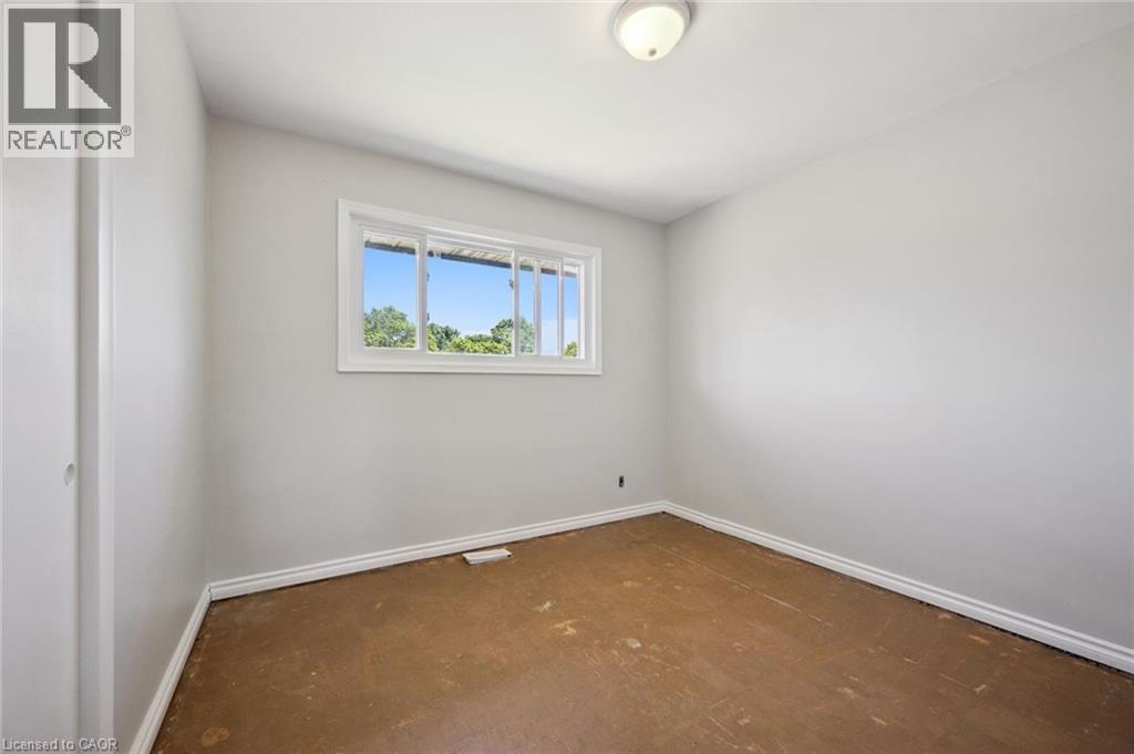 190 VANIER Drive - 16