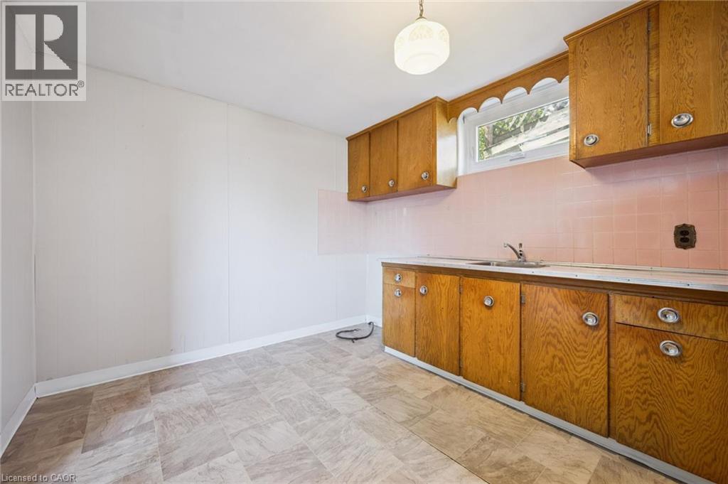 190 VANIER Drive - 25
