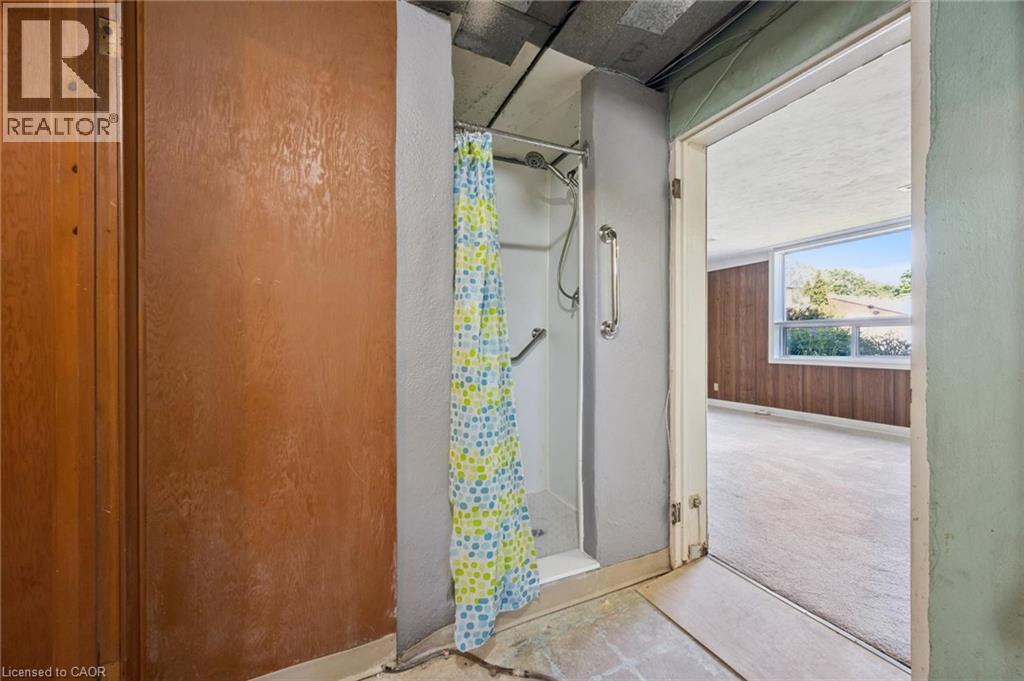 190 VANIER Drive - 30