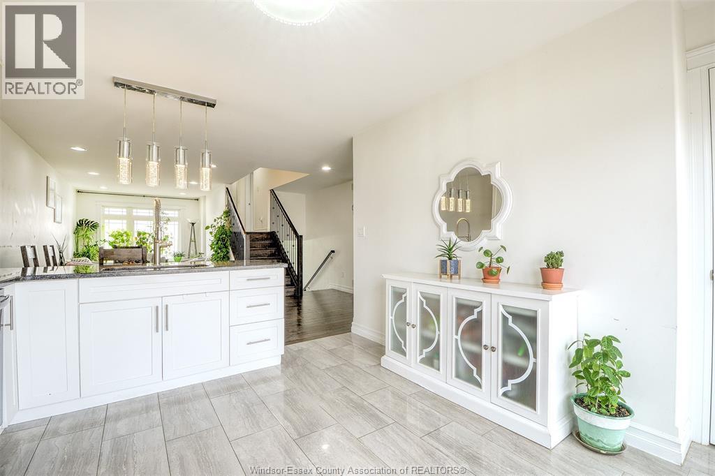212 ADAMS AVENUE - 14