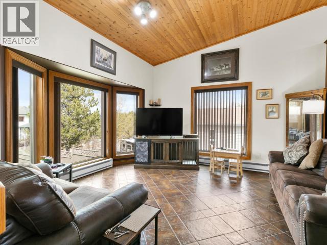 35 TABOR CRES - 4