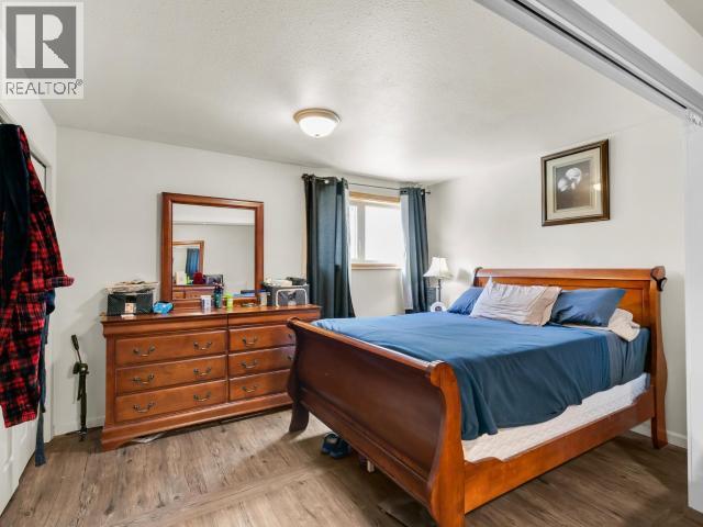 35 TABOR CRES - 37