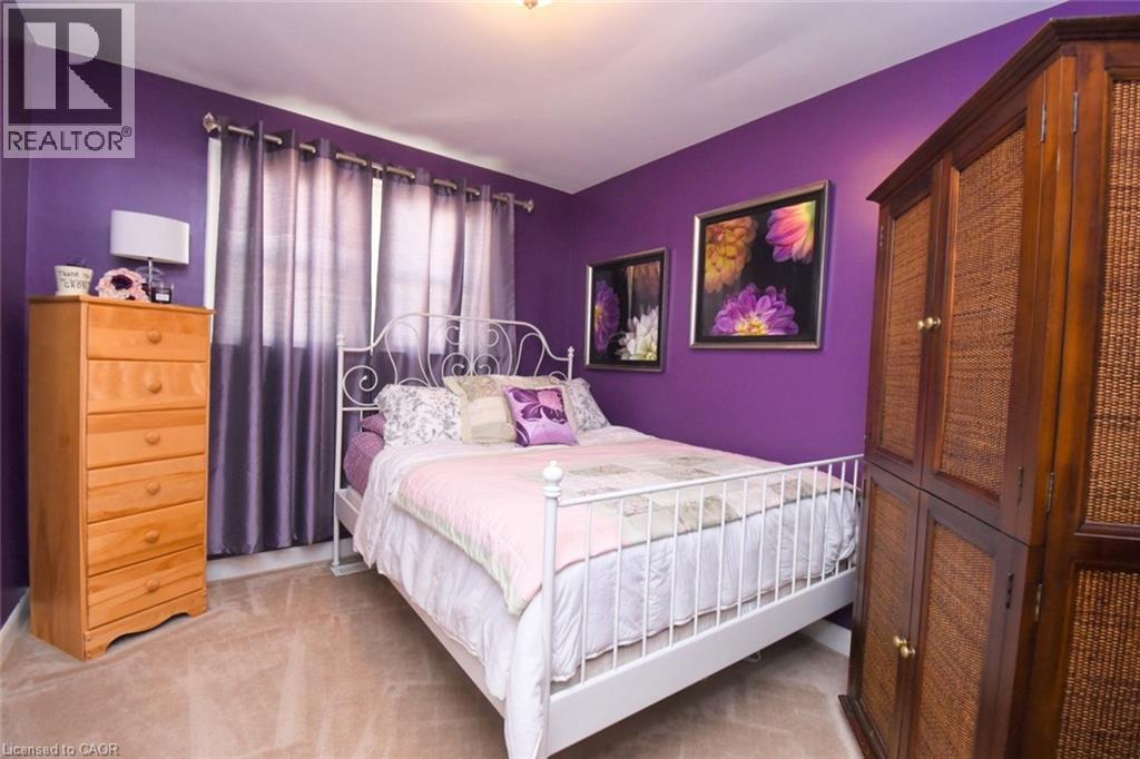 33 BURWELL Avenue - 20