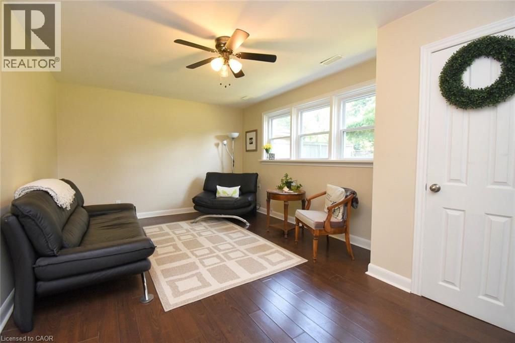 33 BURWELL Avenue - 26