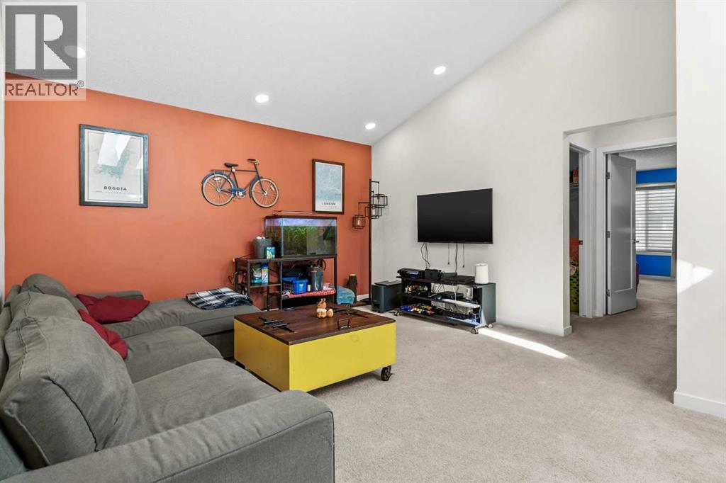 204 Walden Parade SE - 22