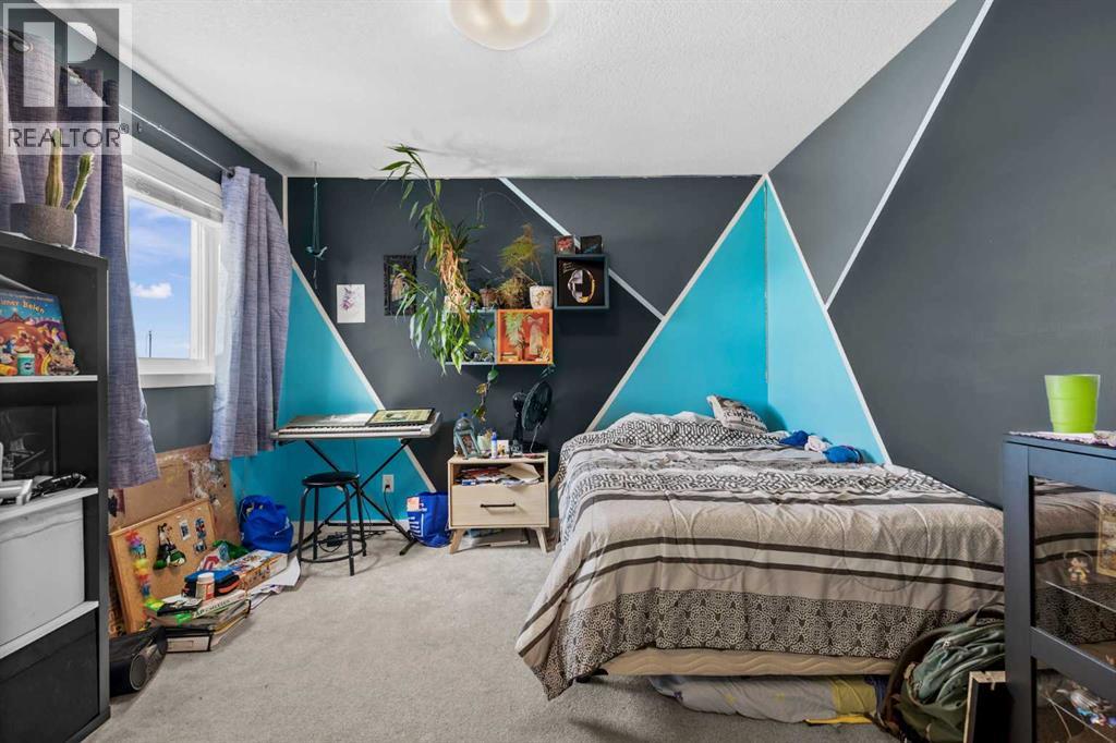 204 Walden Parade SE - 32