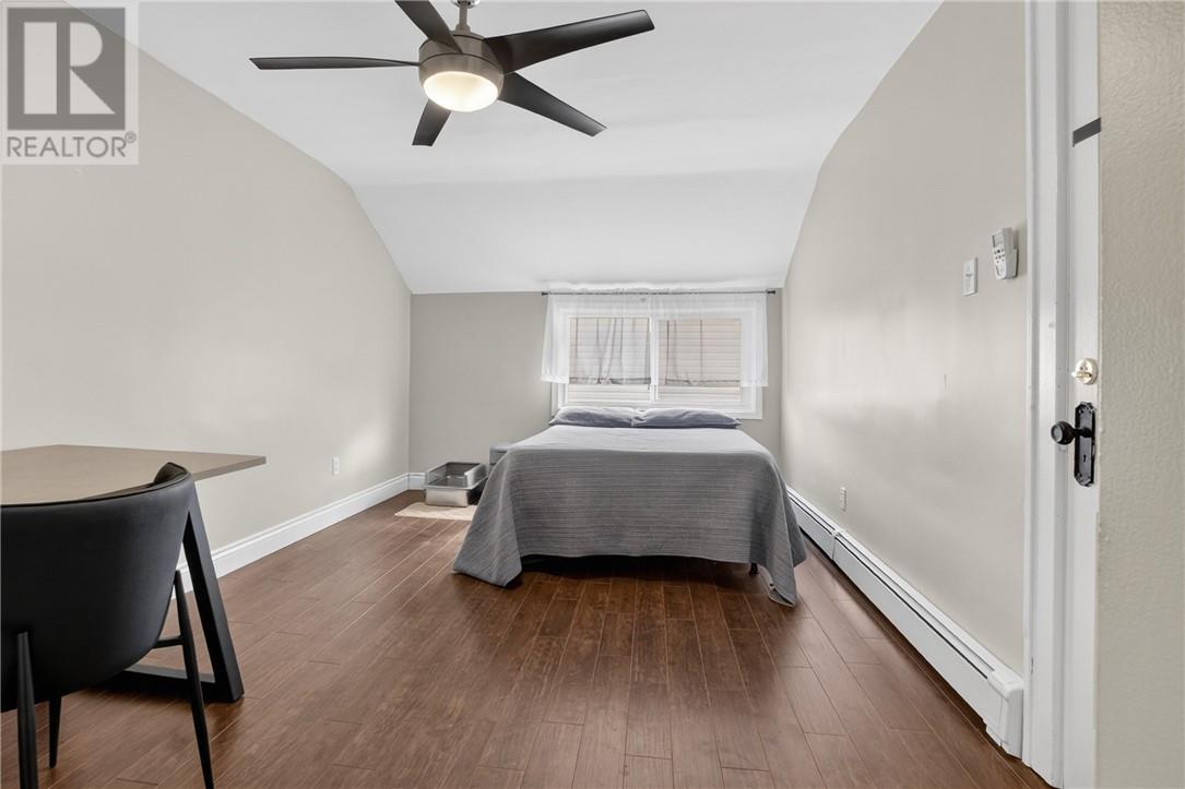 401 Wembley Drive - 16