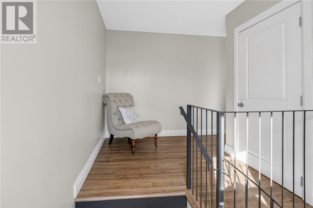 401 Wembley Drive - 37
