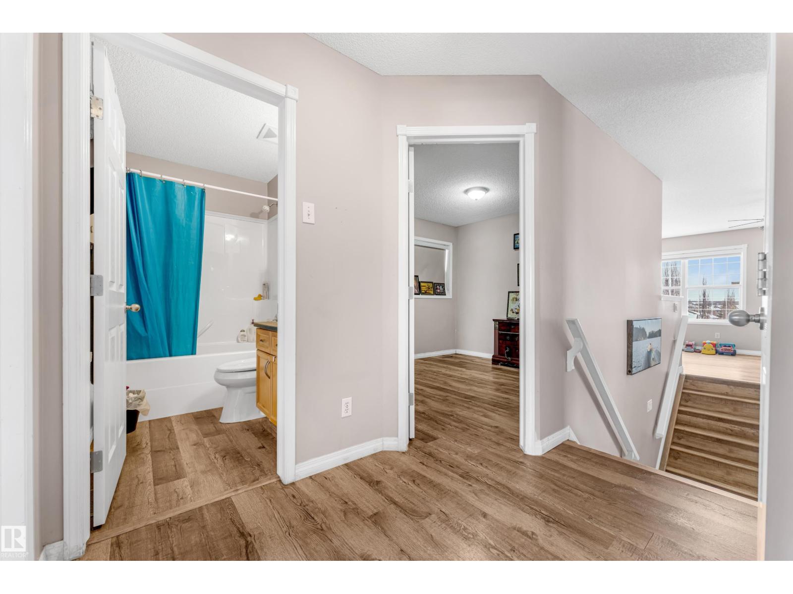 3774 20 ST NW - 15