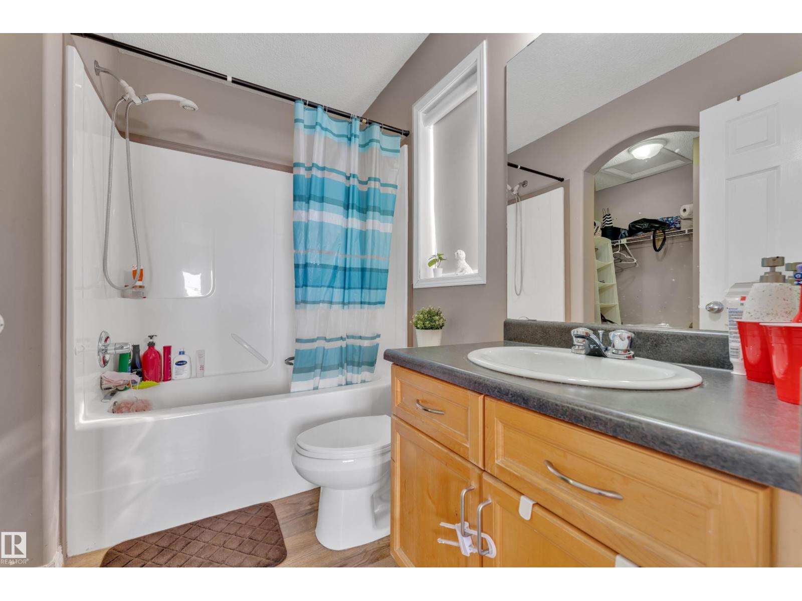 3774 20 ST NW - 21