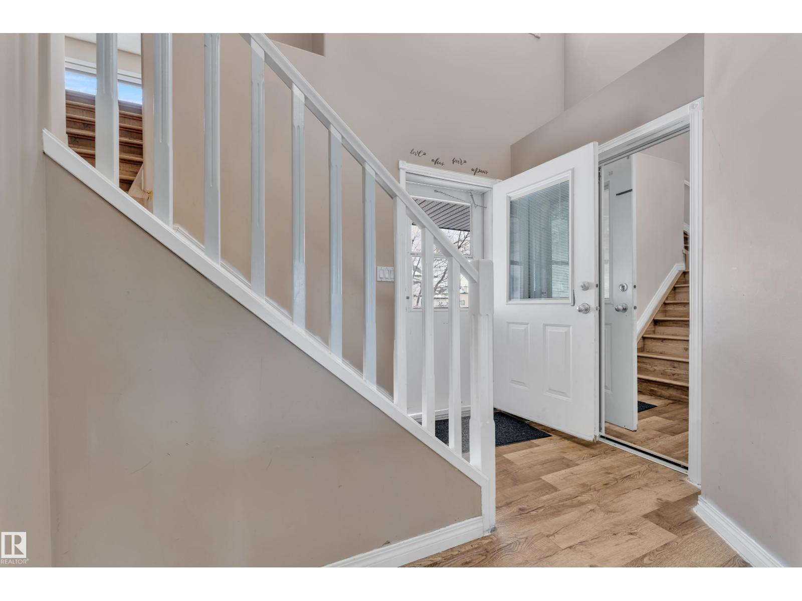 3774 20 ST NW - Image 3