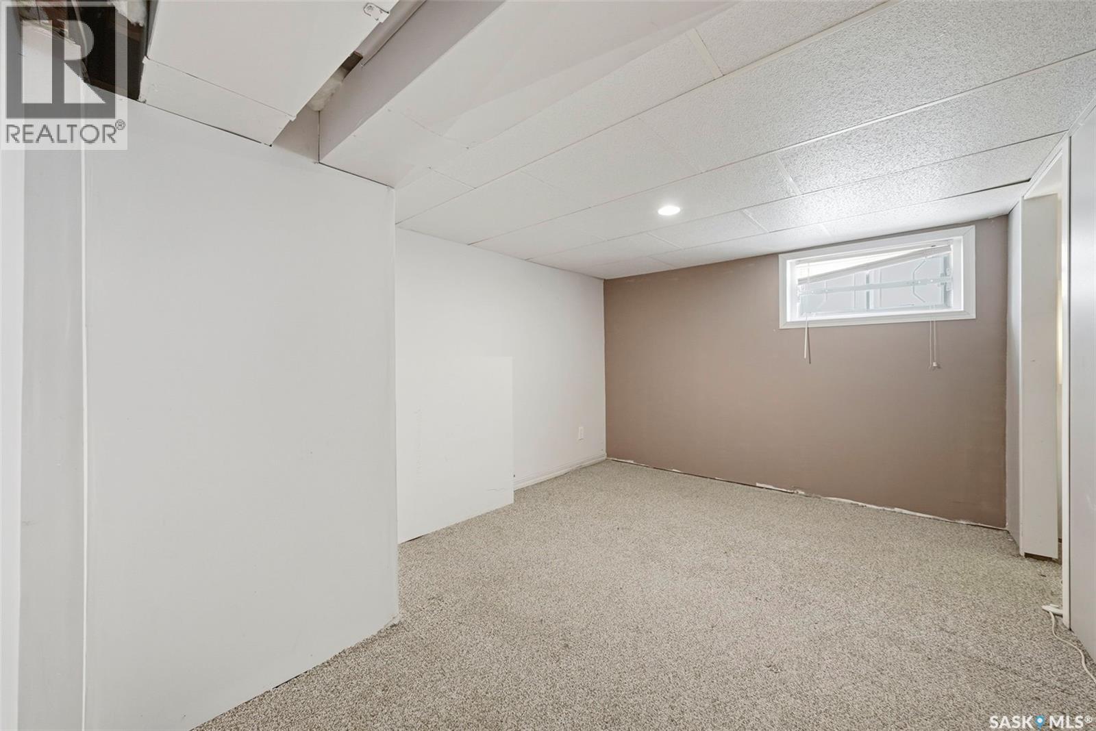 1917 Lorne AVENUE - 18