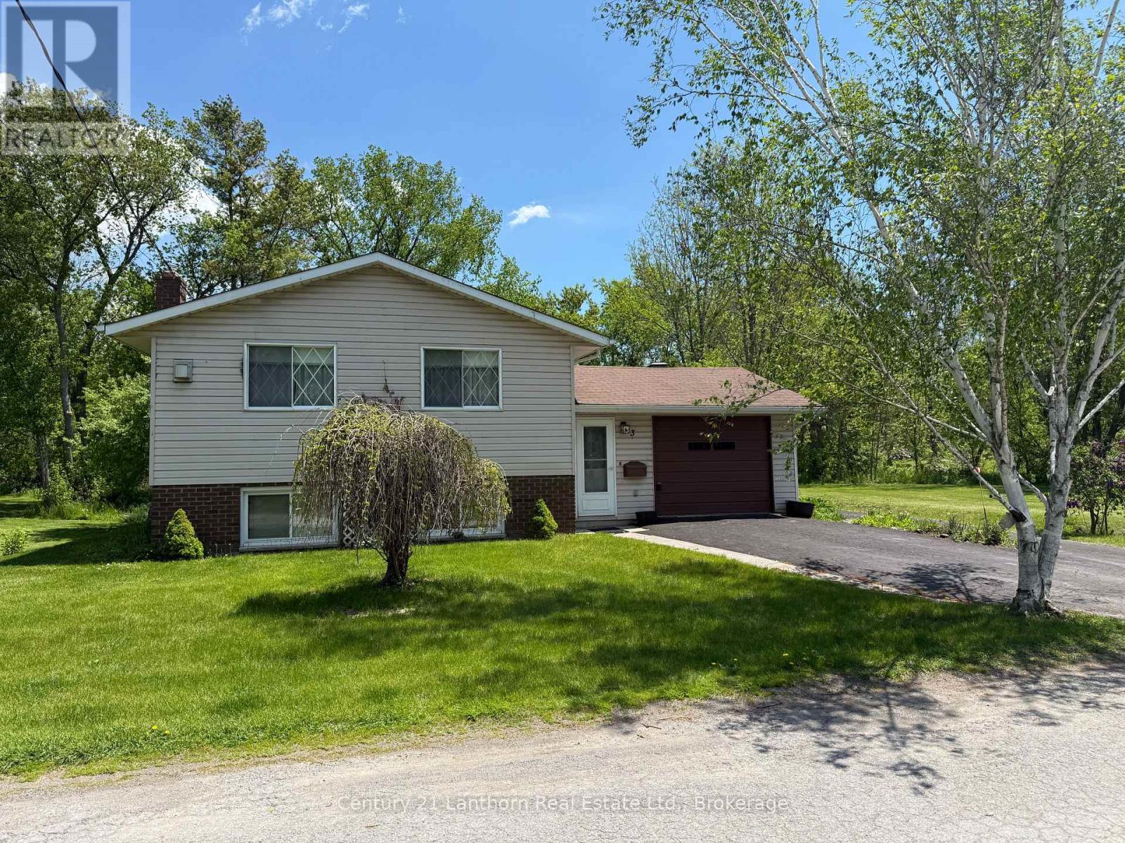 3 CHAMPLAIN STREET - Image 3