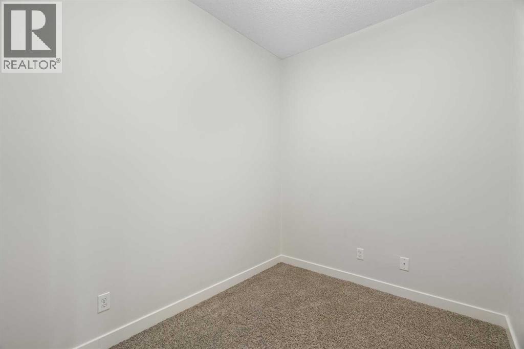 #110 3950 46 Avenue NW - 18