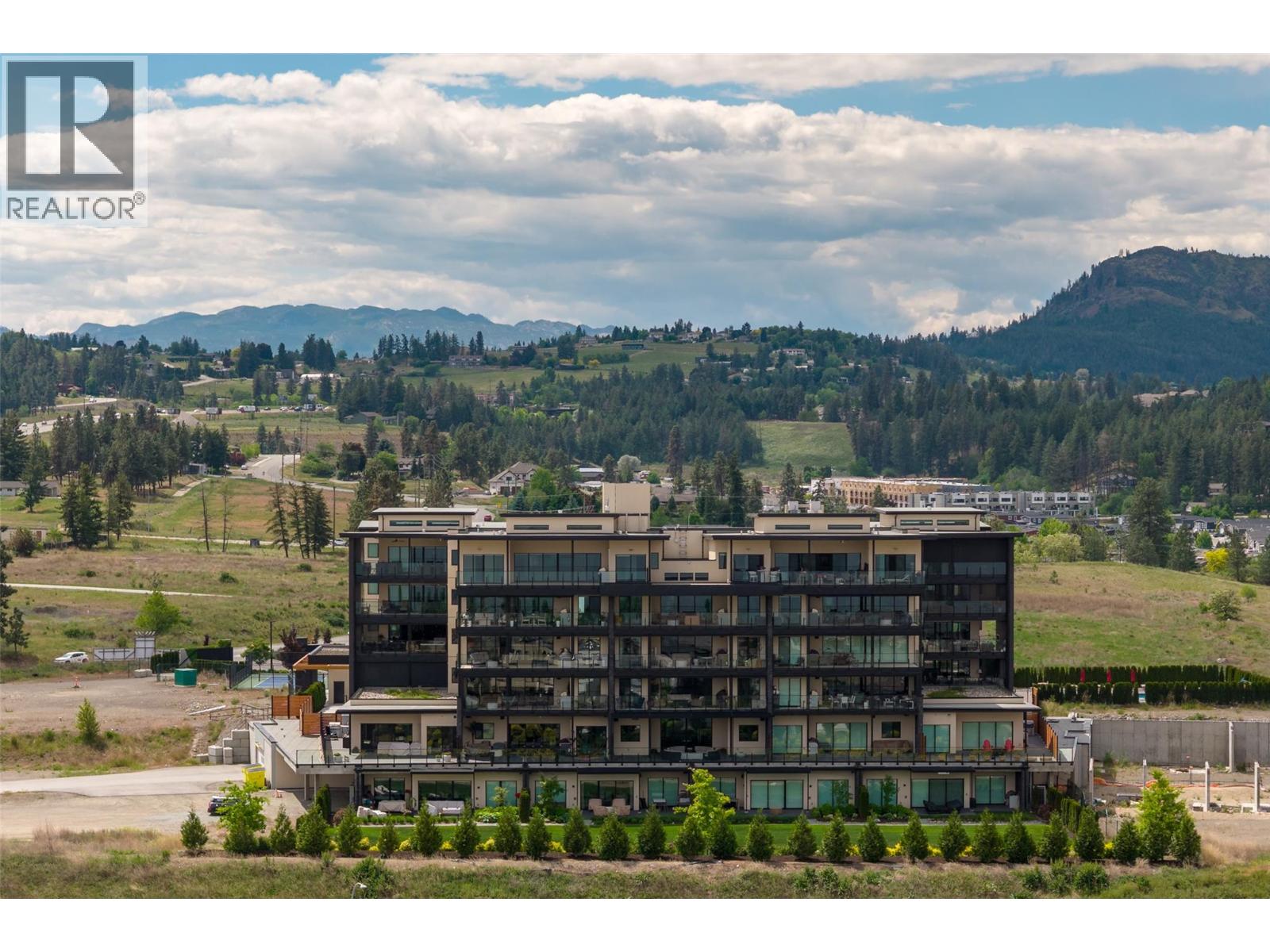 3000 Ariva Drive Unit# 3305, West Kelowna