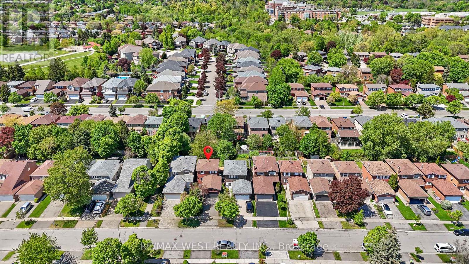 48 GRAY CRESCENT - 33
