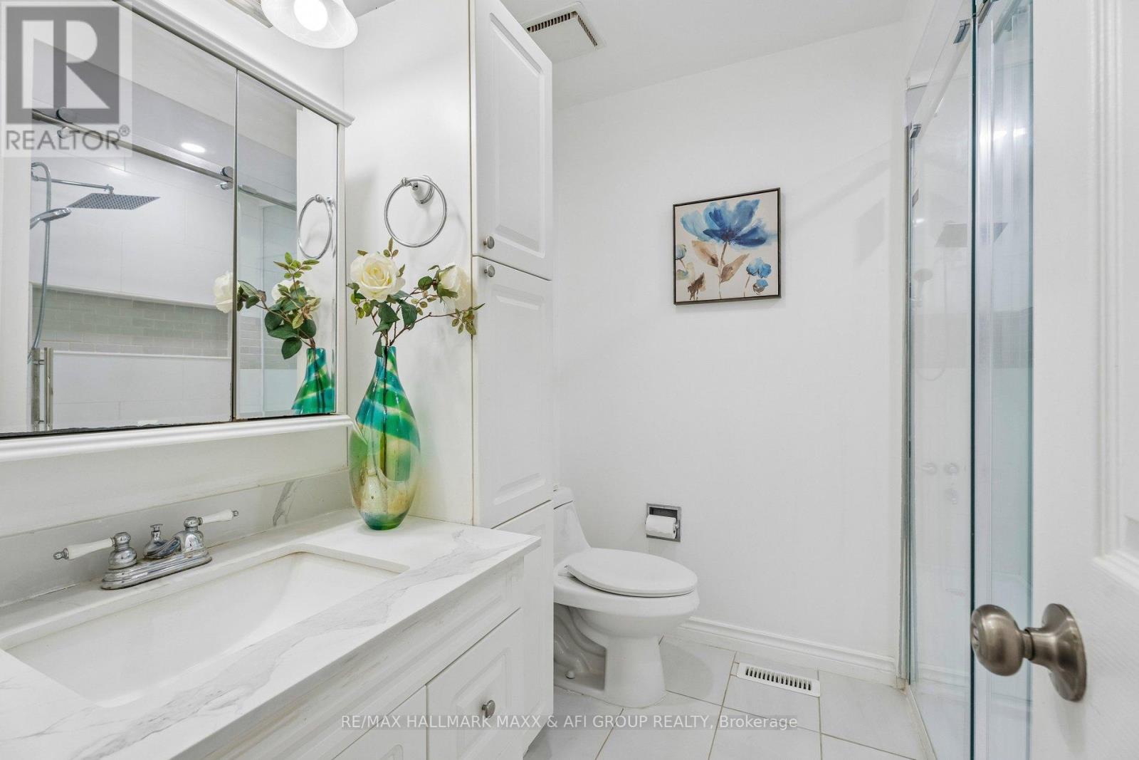 11 CHARLOTTE COURT - 30