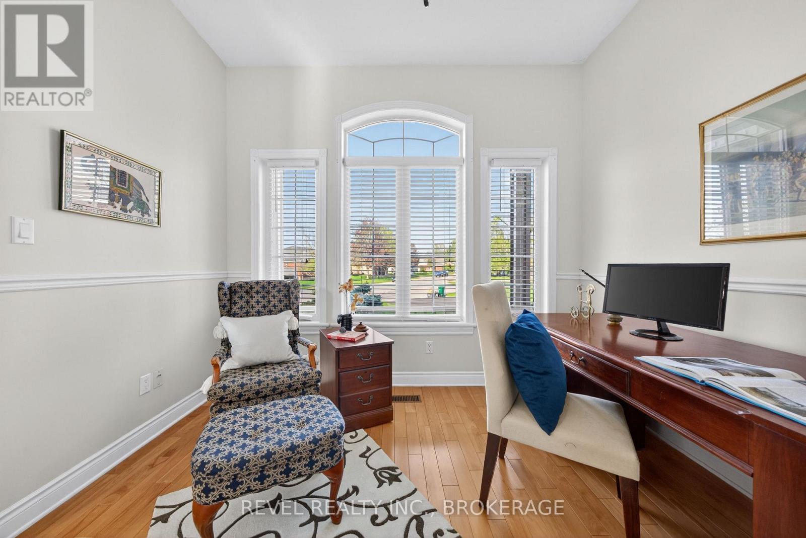 567 SHILOH AVENUE - 10