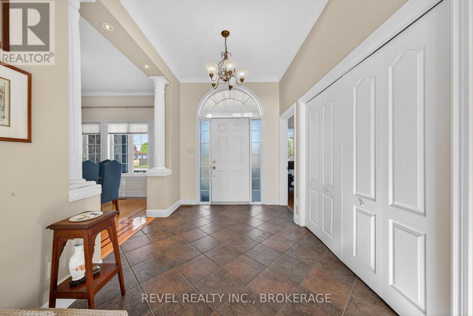 567 SHILOH AVENUE - 6
