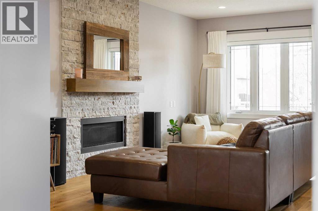 220 Warren Way, Fort McMurray