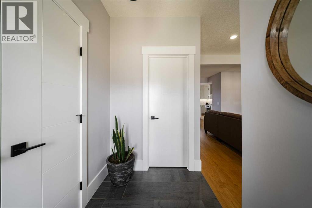 220 Warren Way, Fort McMurray