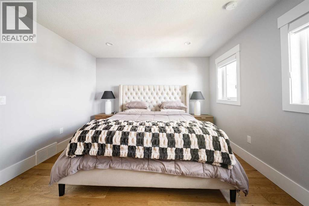 220 Warren Way, Fort McMurray