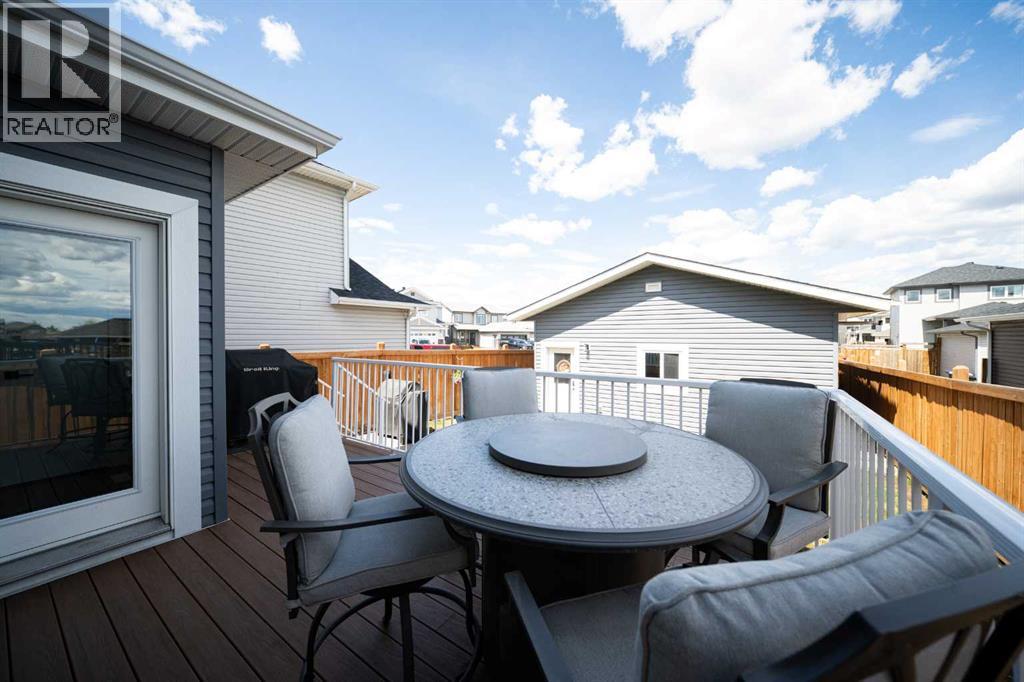 220 Warren Way, Fort McMurray