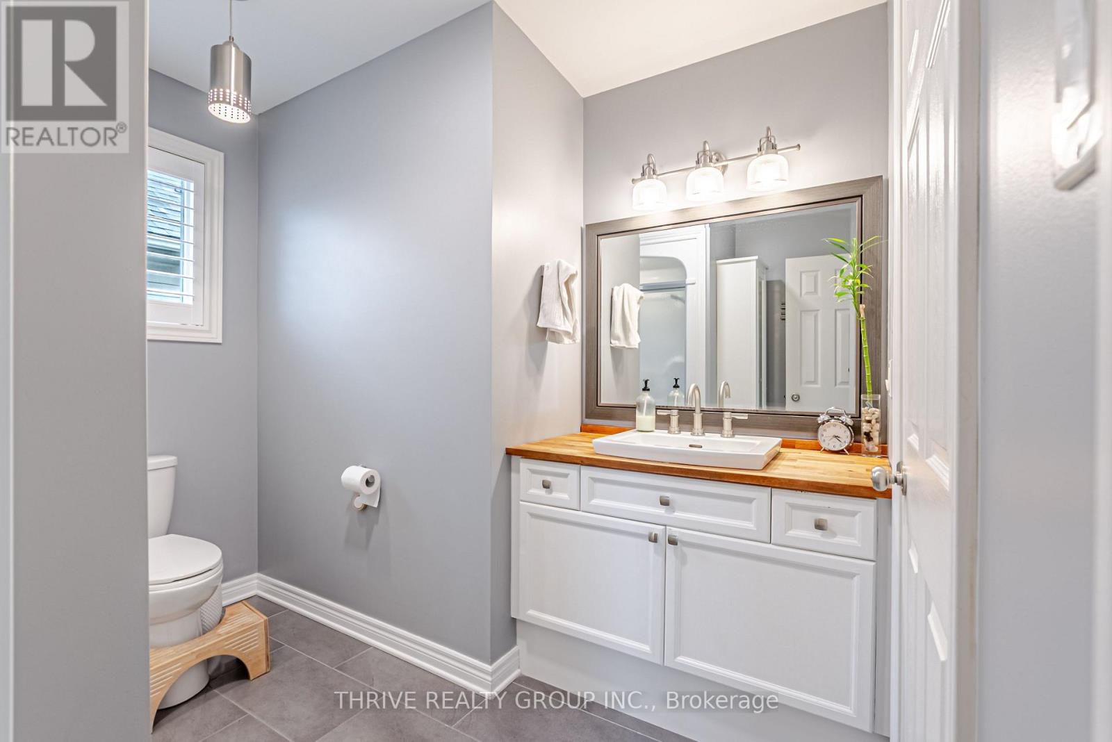 2374 MEADOWGATE BOULEVARD - 24