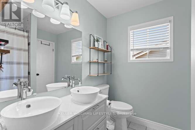 143 GERALD CRESCENT - 17