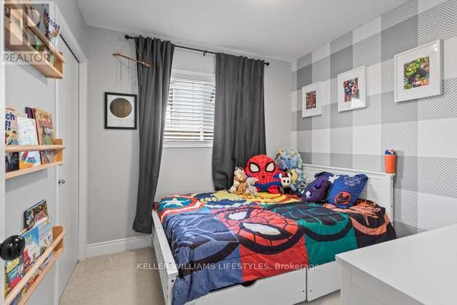 143 GERALD CRESCENT - 19