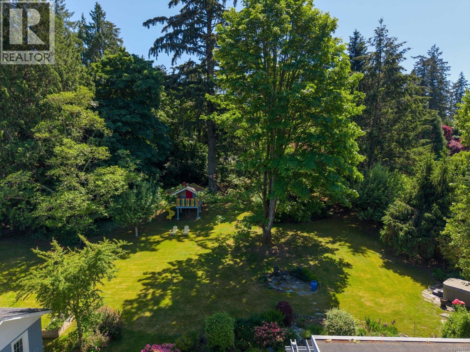  1087 Maple Road, North Saanich
