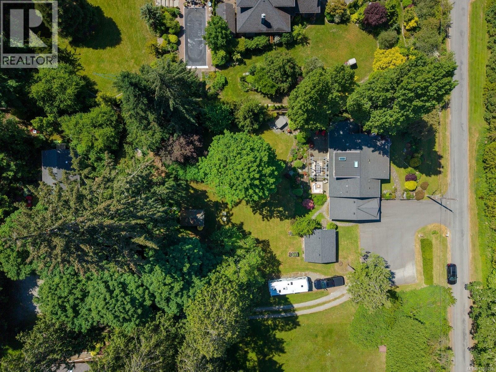 1087 Maple Rd - 51