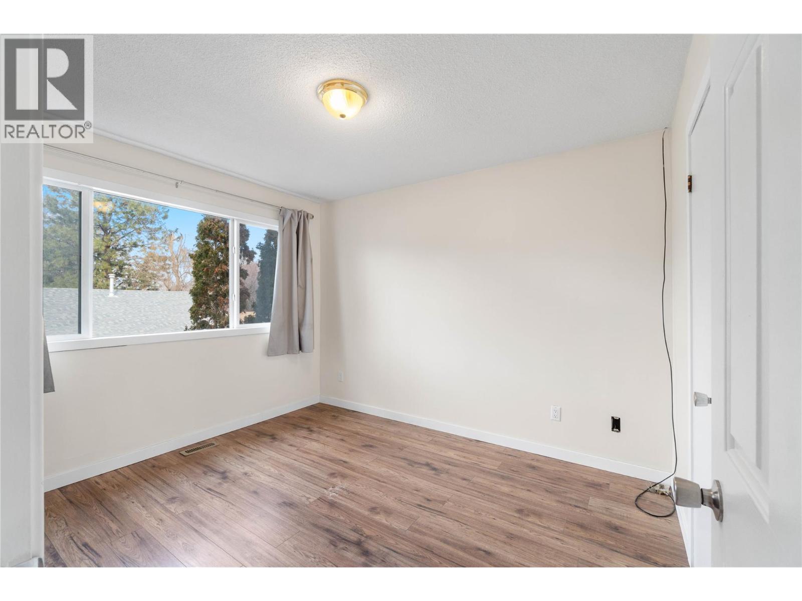 602/604 WINDSOR Avenue - 14