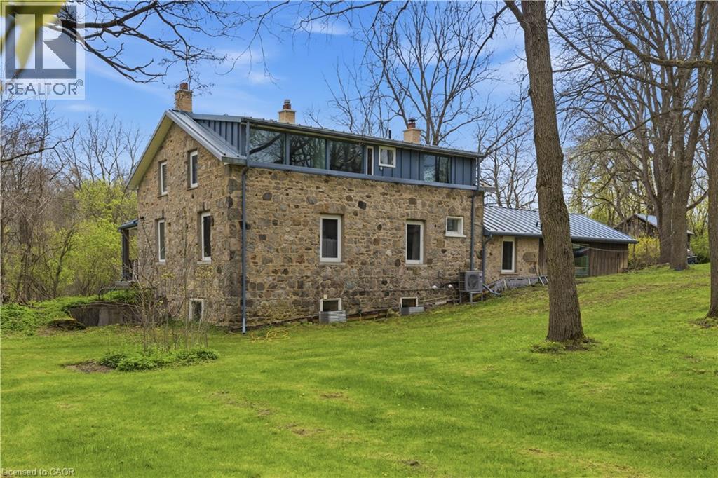 1462 BEKE Road - 38
