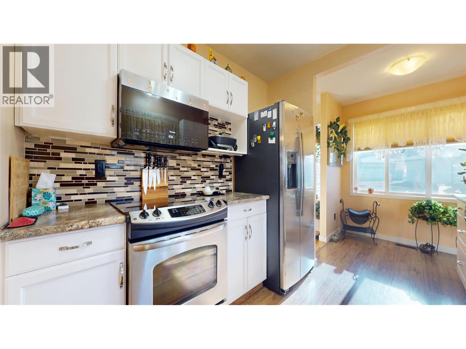 #27 2375 1st Street S - 4