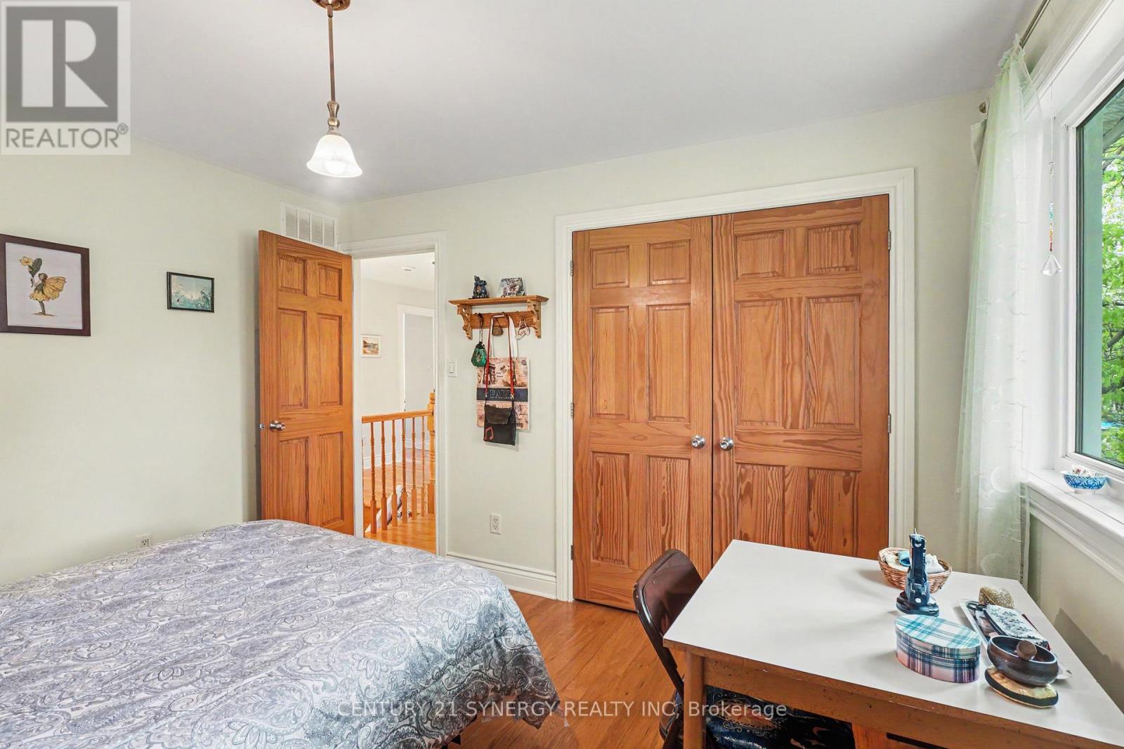 408 BROCK STREET E - 28